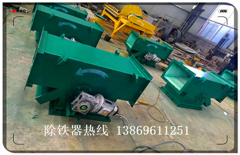 永磁管道除鐵器，永磁管道除鐵器rcyg_遠力永磁管道除鐵器rcyg12000高斯 可定制工作原理_安裝示意圖