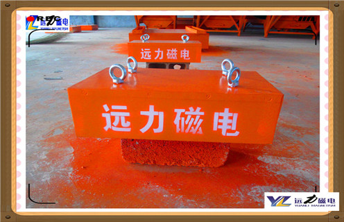 懸掛式永磁除鐵器，河北懸掛式永磁除鐵器的制作方法_內(nèi)部磁塊安裝方法_河北懸掛式永磁除鐵器的制作方法定制供應(yīng)型號(hào)價(jià)格 